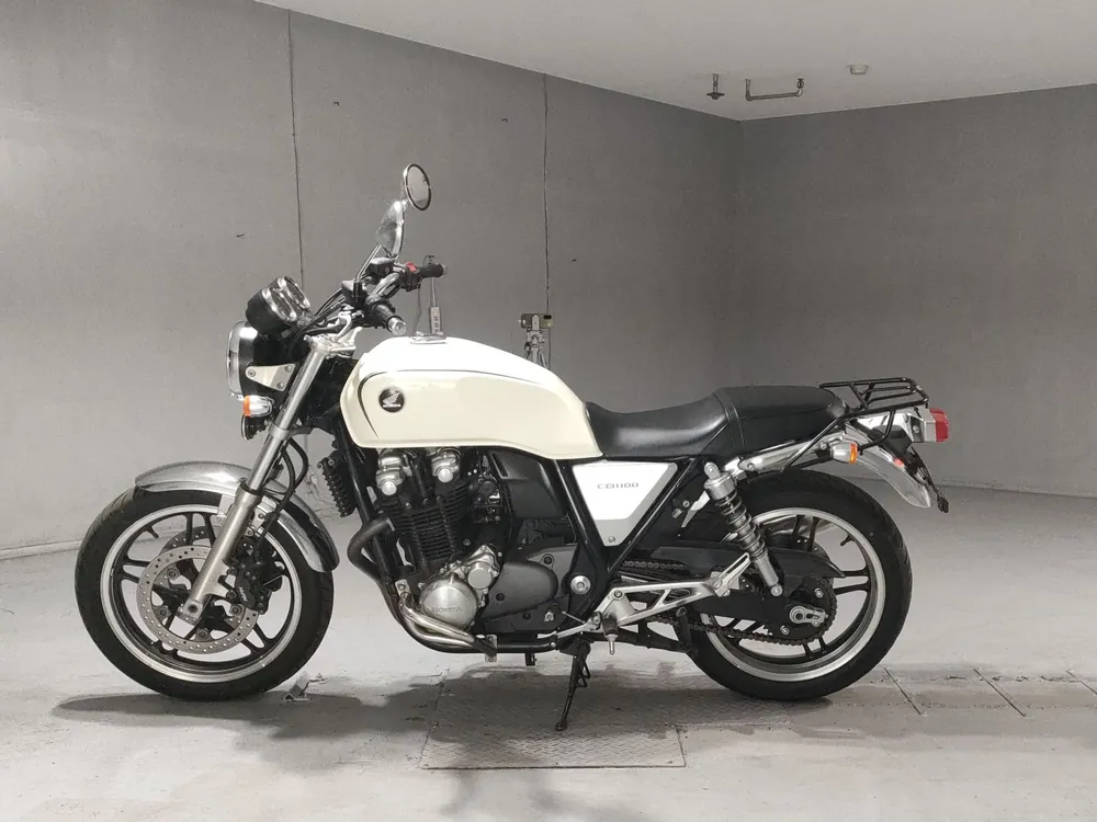 Honda CB1100F 2010, белый, фото 2