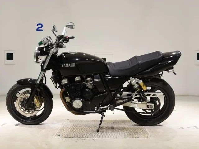Yamaha XJR400R 1995, чёрный, фото 2