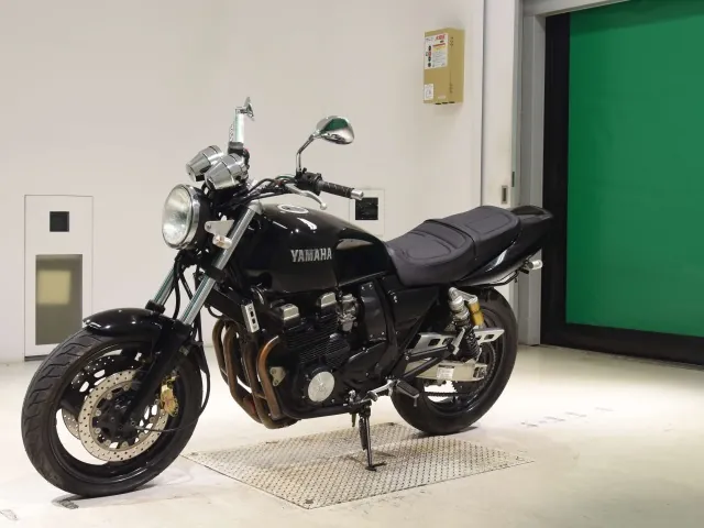 Yamaha XJR400R 1995, чёрный, фото 4
