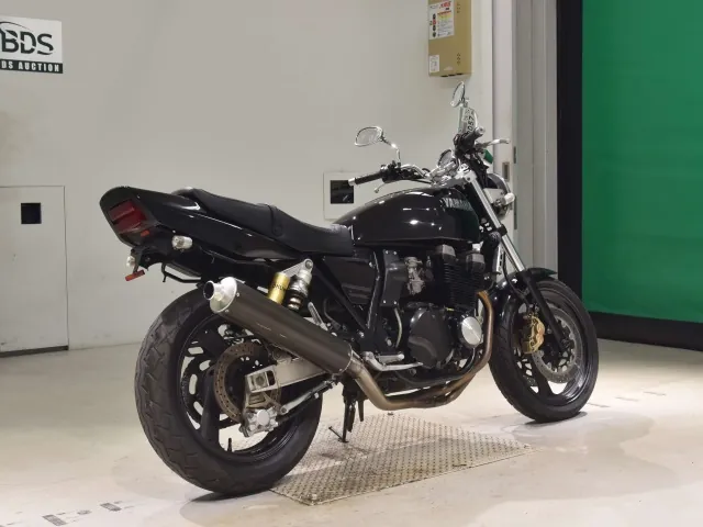 Yamaha XJR400R 1995, чёрный, фото 5