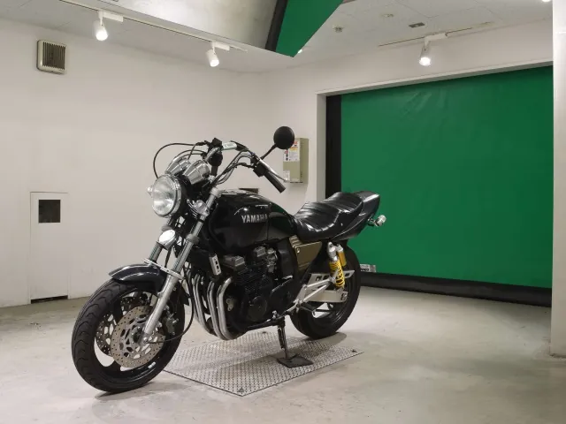 Yamaha XJR400R 1994, чёрный, фото 4