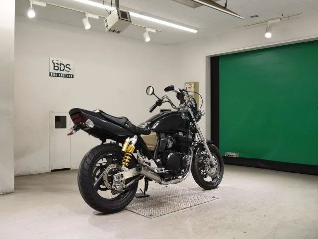 Yamaha XJR400R 1994, чёрный, фото 5