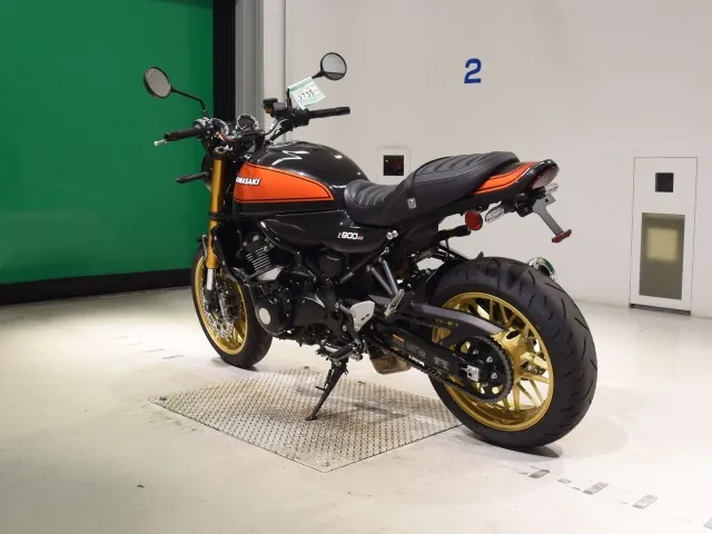 Kawasaki Z900Rs-2Se 2026, light brown, оранжевый, фото 6