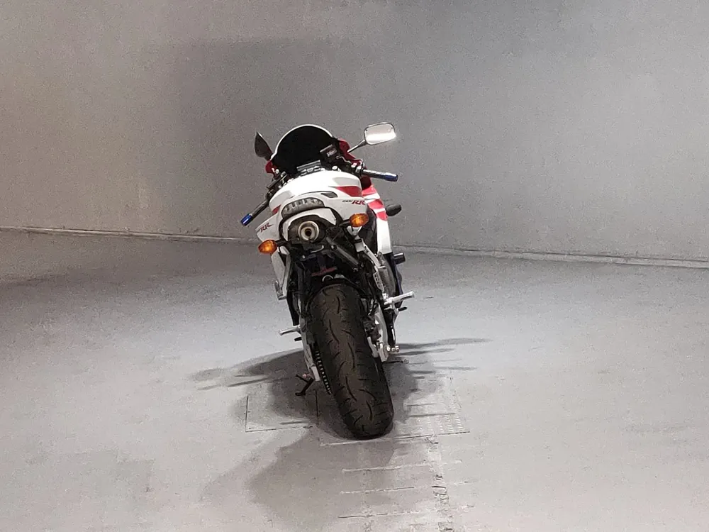 Honda CBR1000RR 2004, red/white, фото 4