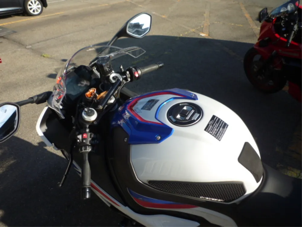 BMW S1000Rr 2021, white / blue, фото 5