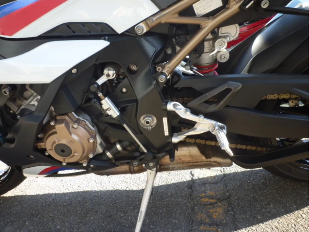 BMW S1000Rr 2021, white / blue, фото 8