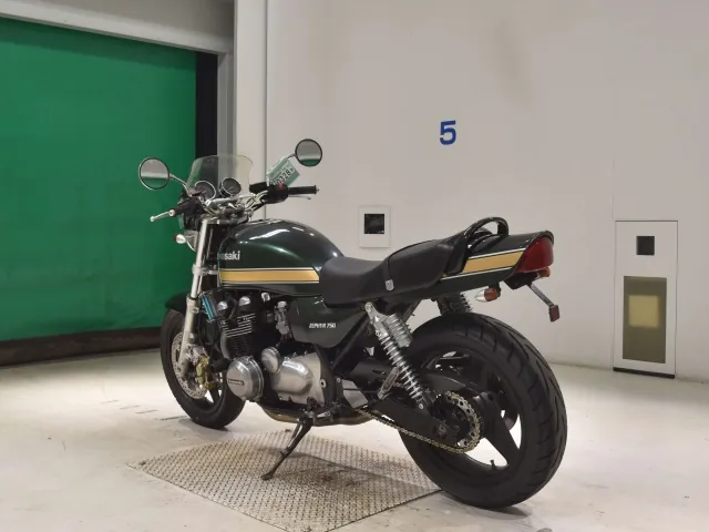 Kawasaki Zephyr750RS 2007, зелёный, фото 6