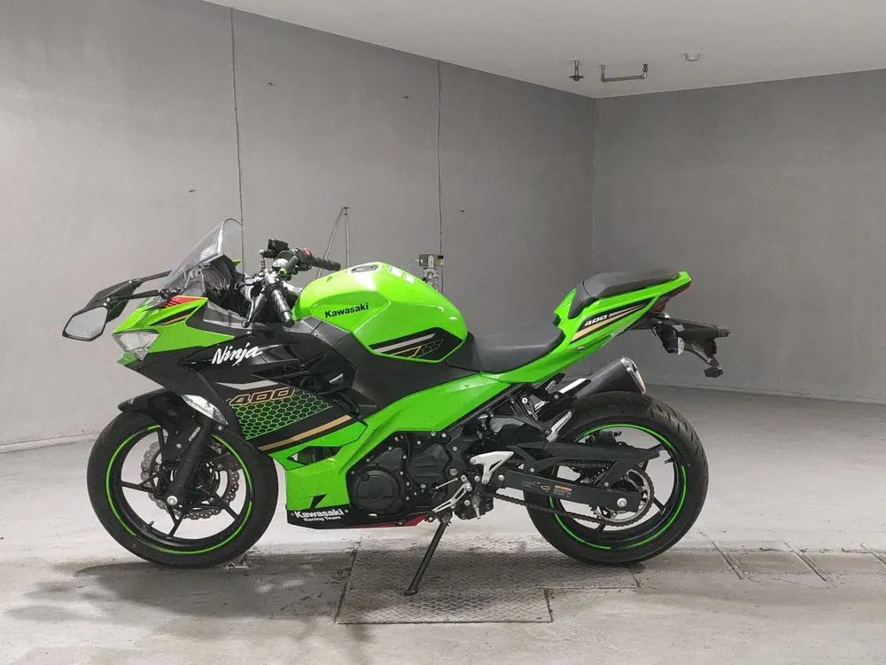 Kawasaki Ninja 400 2020, black / green, фото 2