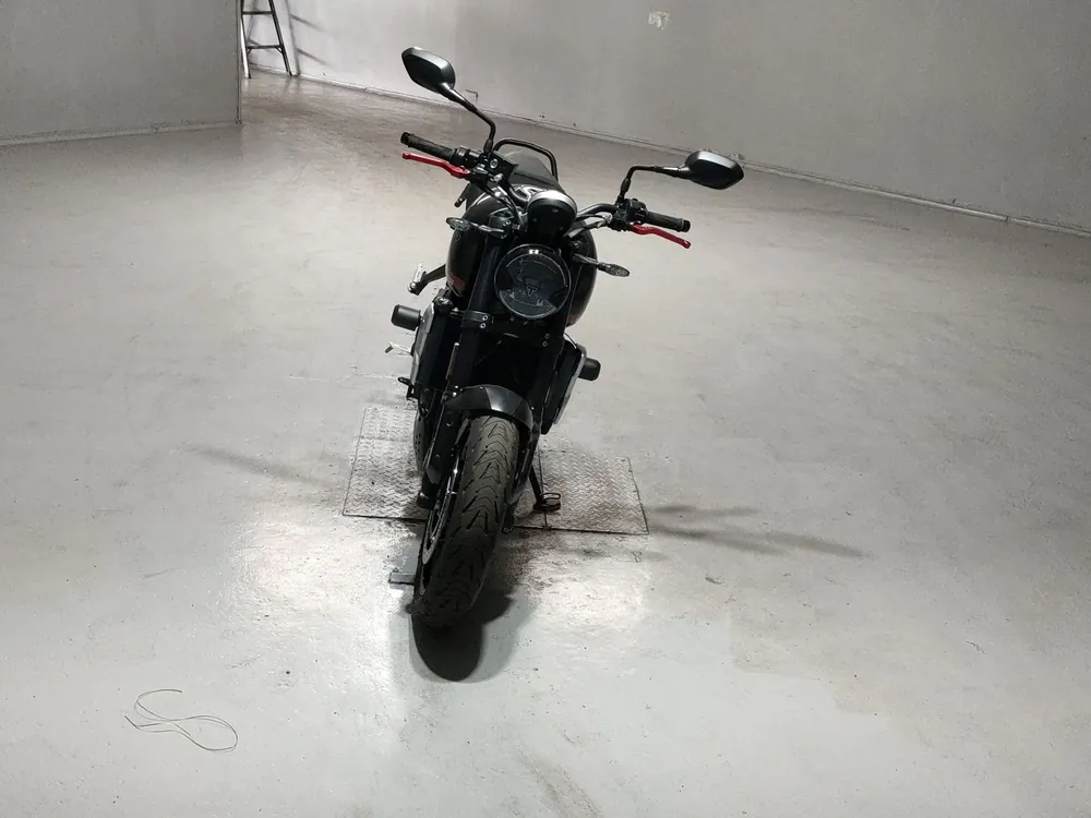 Triumph Trident 660 2023, чёрный, фото 3