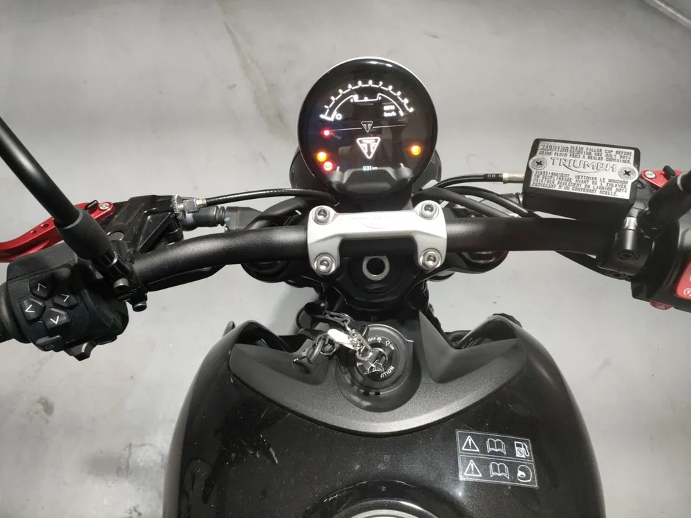 Triumph Trident 660 2023, чёрный, фото 5