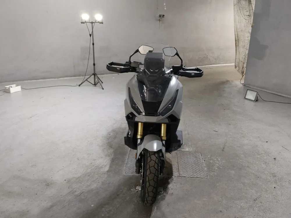 Honda X-ADV750 2025, серый, фото 3