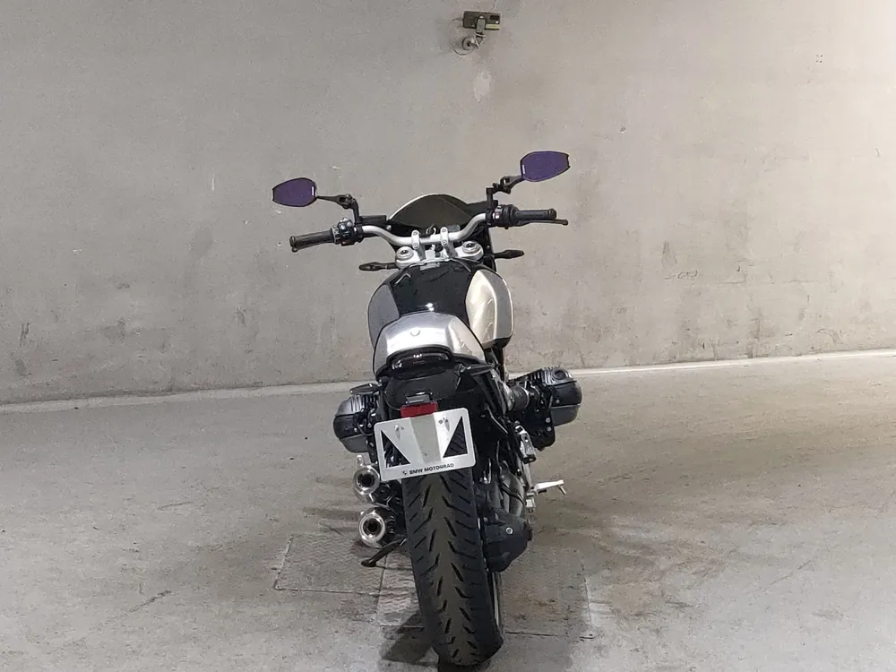 BMW R12nineT 2025, чёрный, фото 4