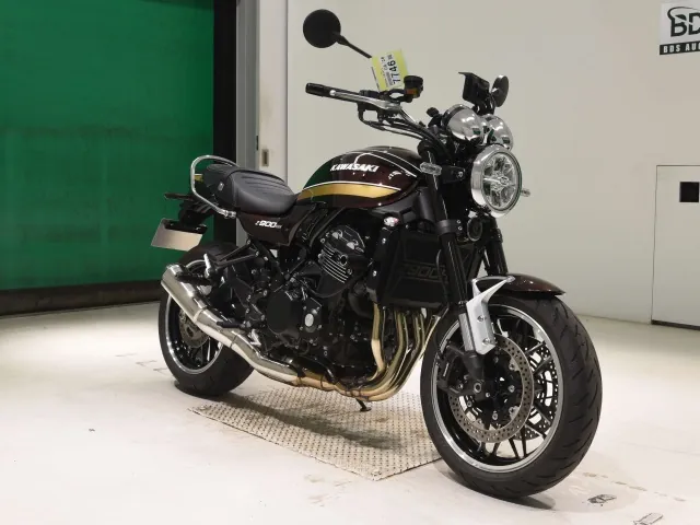 Kawasaki Z900RS 2025, dark red wine, фото 3