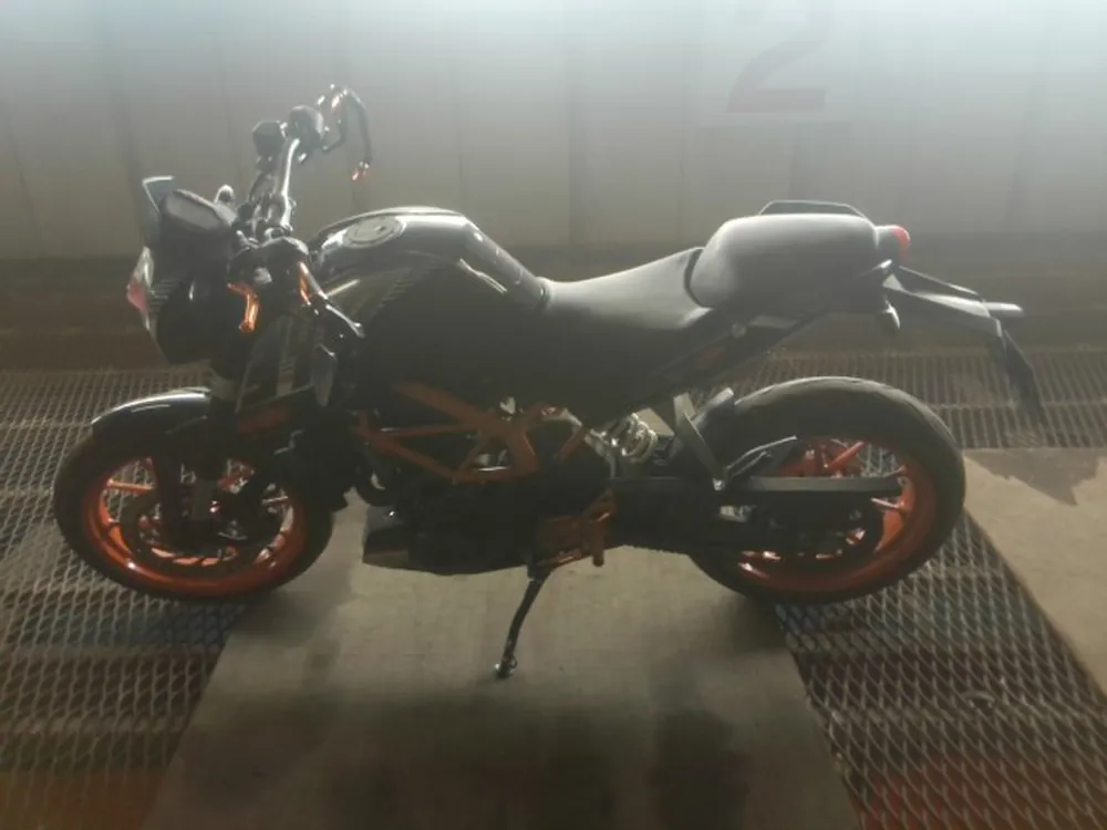 KTM 390 Duke 2016, чёрный, фото 2