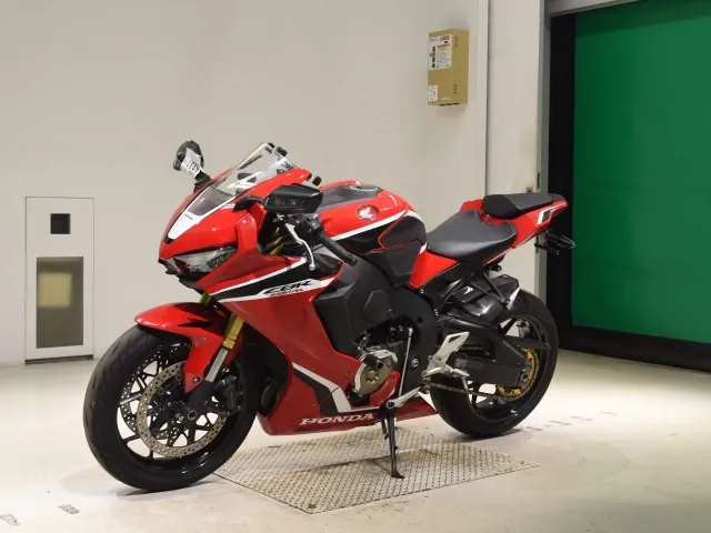 Honda CBR1000RR 2019, white | red | black, фото 4