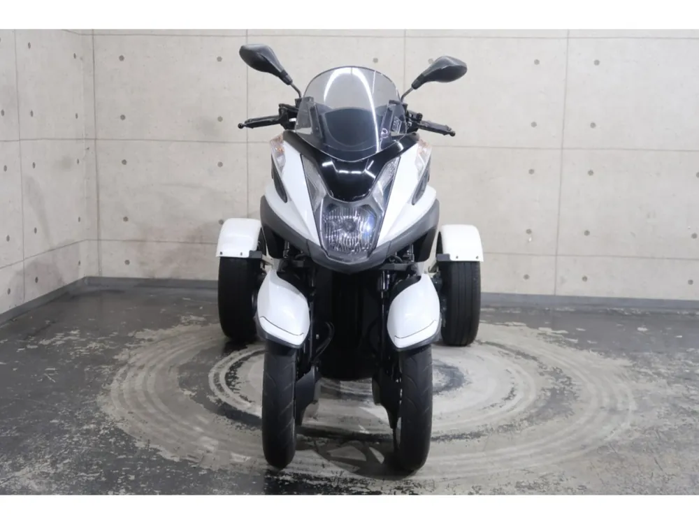 Yamaha Tricity 125, белый, фото 16