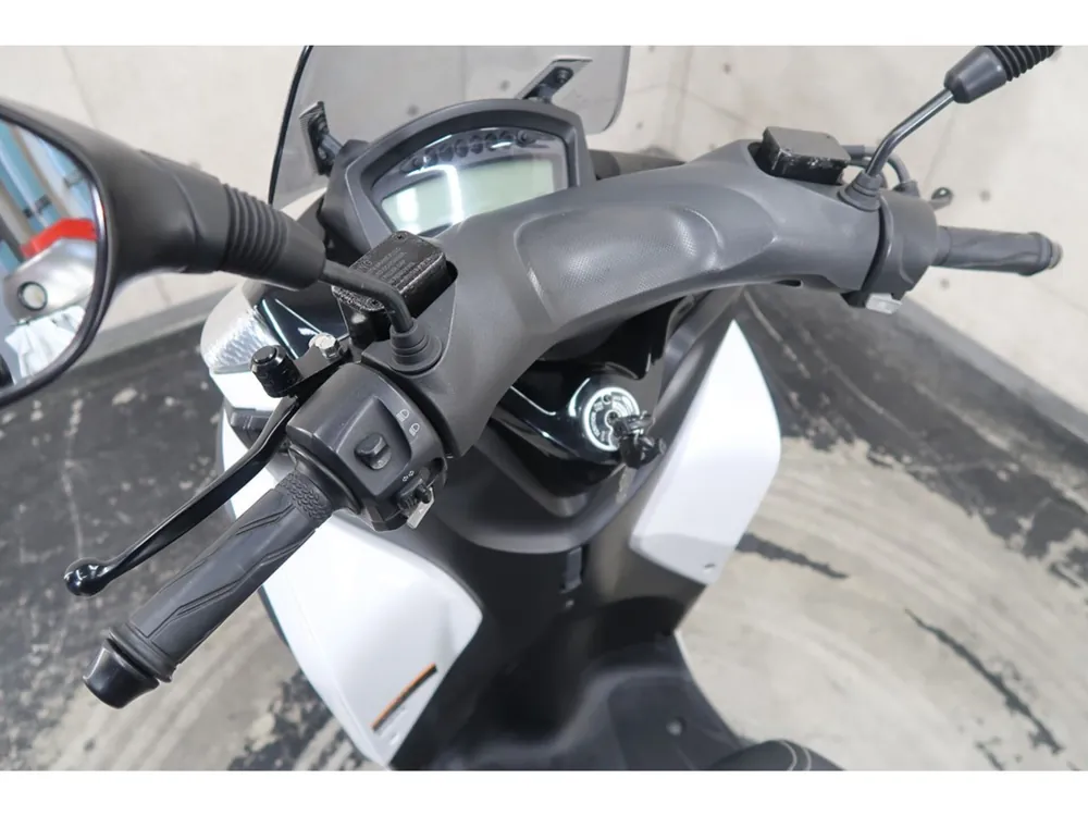 Yamaha Tricity 125, белый, фото 6