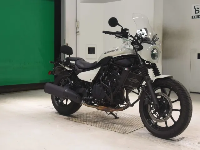 Kawasaki Eliminator 400SE 2025, белый, фото 3