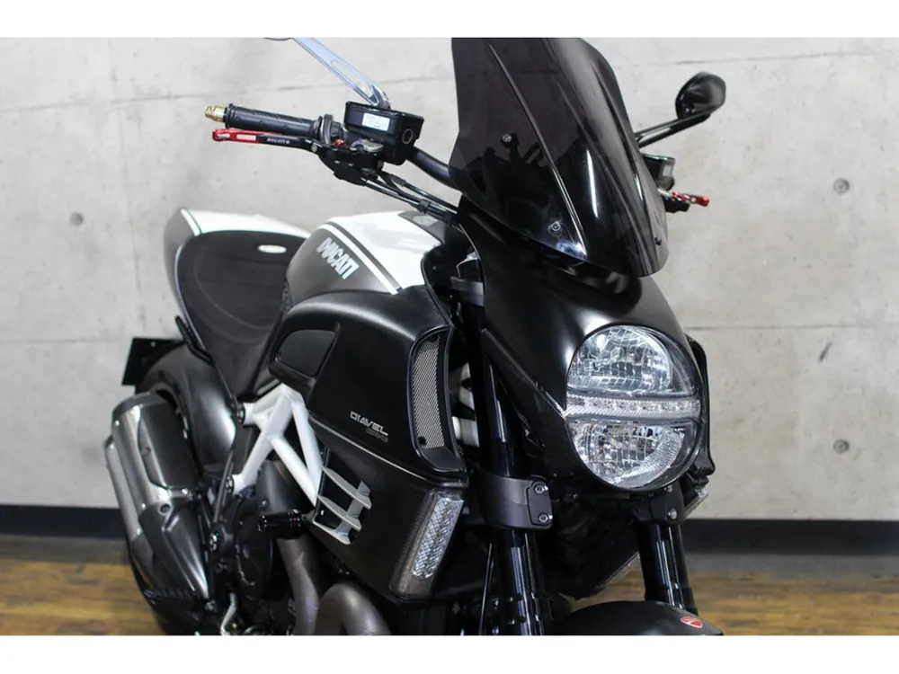 Ducati DIAVEL AMG 2012, фото 7