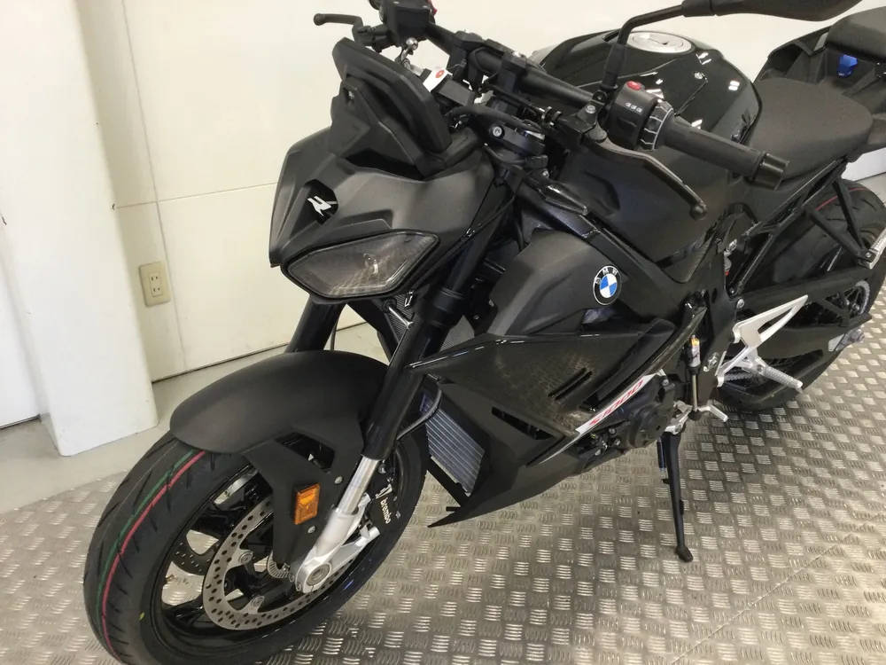 BMW S1000Rr 2026, чёрный, фото 4