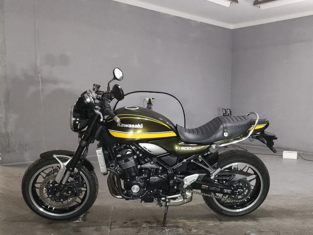 Kawasaki Z900RS 2021, зелёный, фото 2