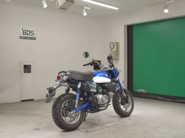 Honda Monkey 125, белый, синий, фото 5