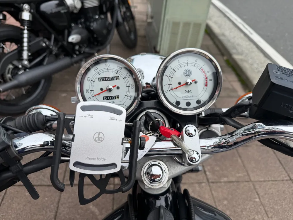 Yamaha SR400 Final Edition Limited 2021, серый, серебристый, фото 2