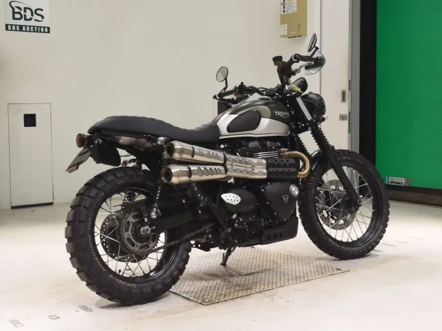 Triumph Scrambler 2018, белый, зелёный, фото 5