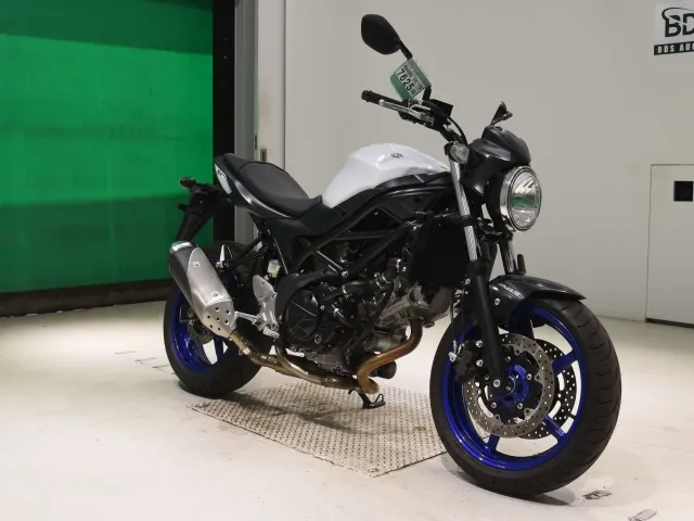 Suzuki SV650 2017, white | blue, фото 3