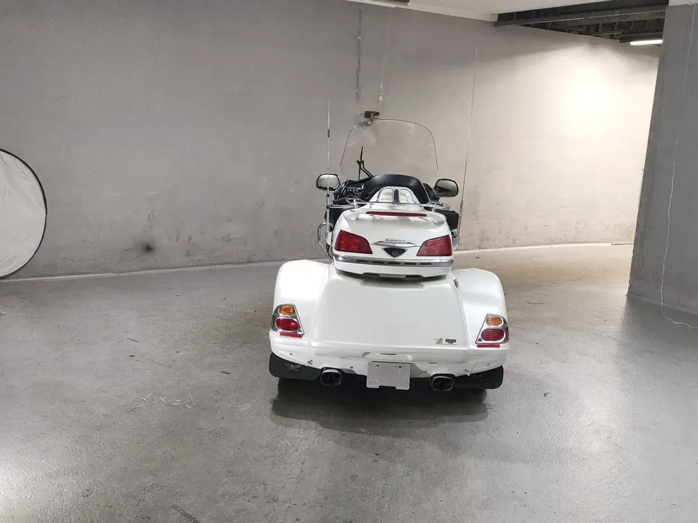 Honda GL1800 2002, белый, фото 4