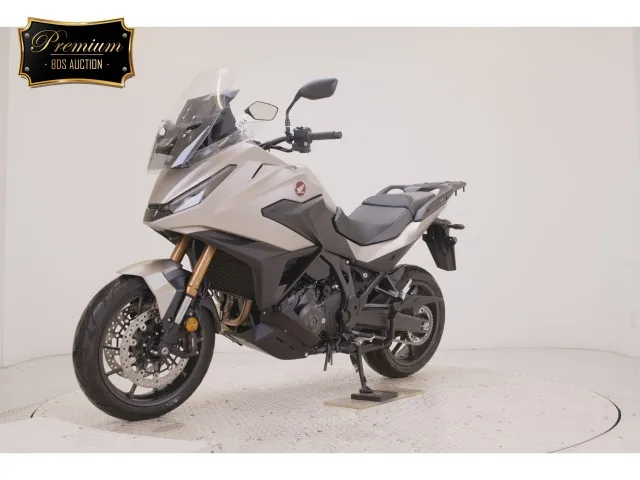 Honda NT1100 2026, золотистый, фото 4
