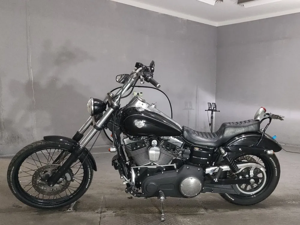 Harley-Davidson FXDWG1580 2011, чёрный, фото 2
