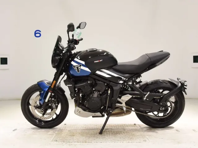 Triumph Trident 660 2025, black | blue, фото 2