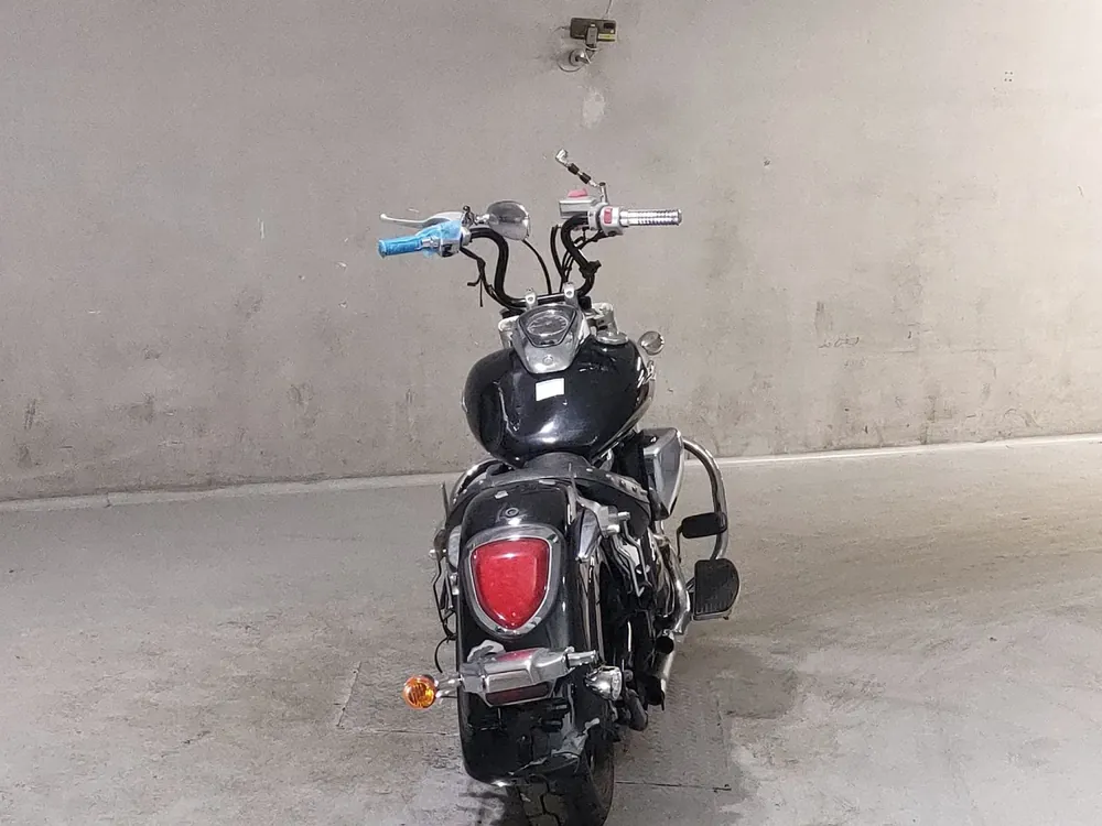 Suzuki Intruder 400 Classic из Японии, фото 4