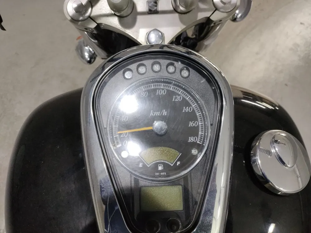 Suzuki Intruder 400 Classic из Японии, фото 5