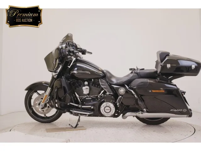 Harley-Davidson FLHXSE1800CVO 2016, чёрный, фото 2
