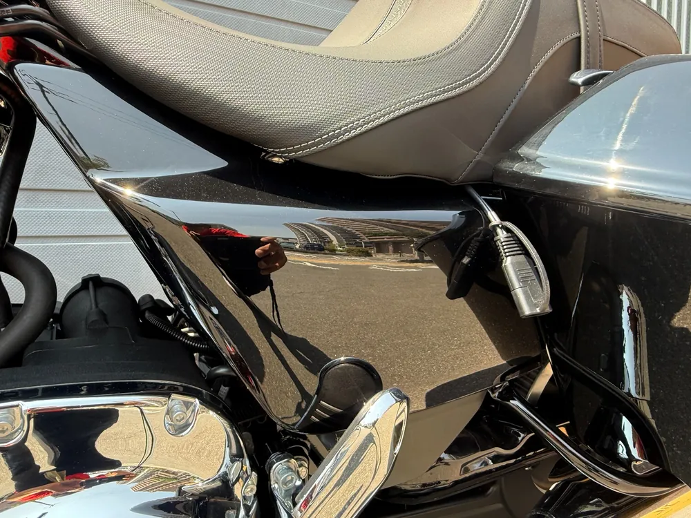 Harley-Davidson FLTRX 2025, чёрный, фото 11