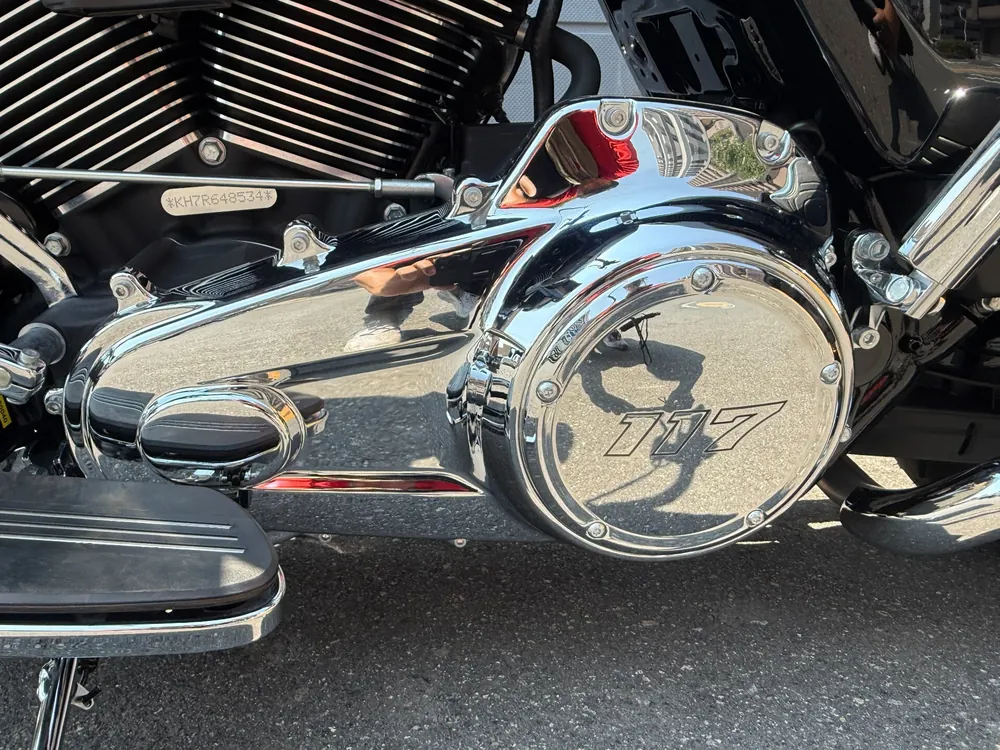 Harley-Davidson FLTRX 2025, чёрный, фото 6
