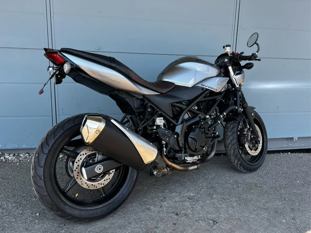 Suzuki SV650 2021, серебристый, фото 3
