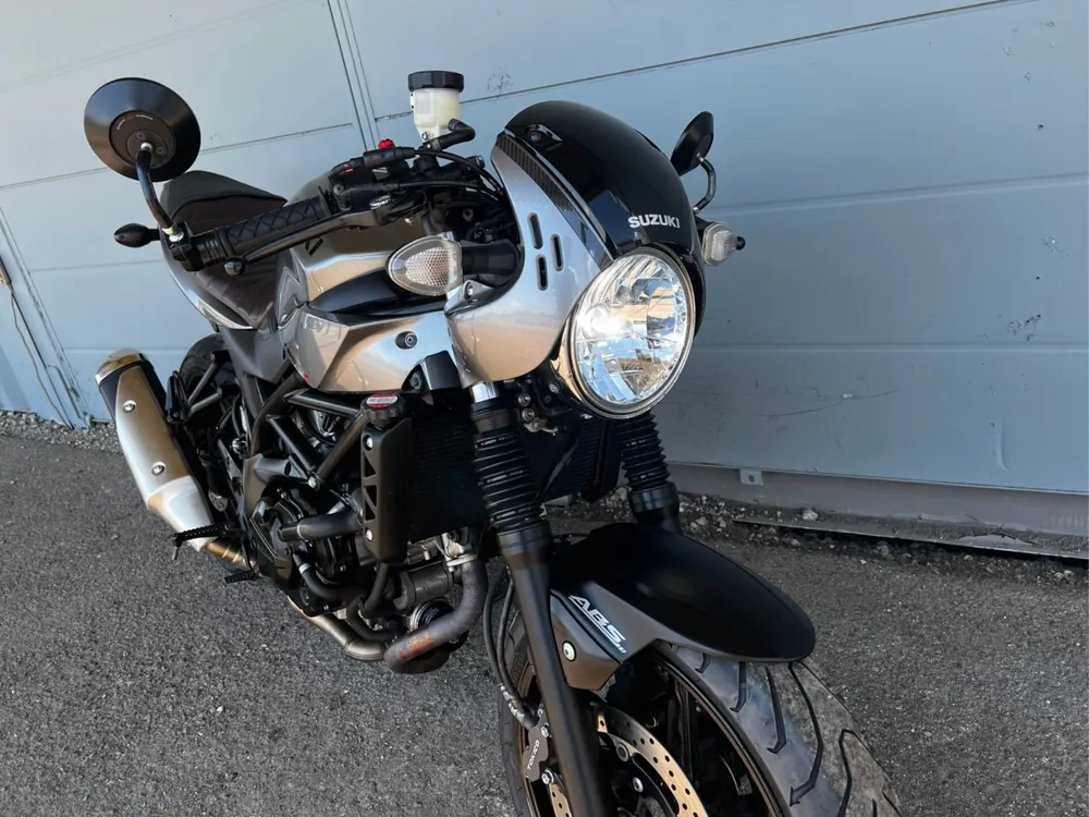 Suzuki SV650 2021, серебристый, фото 8