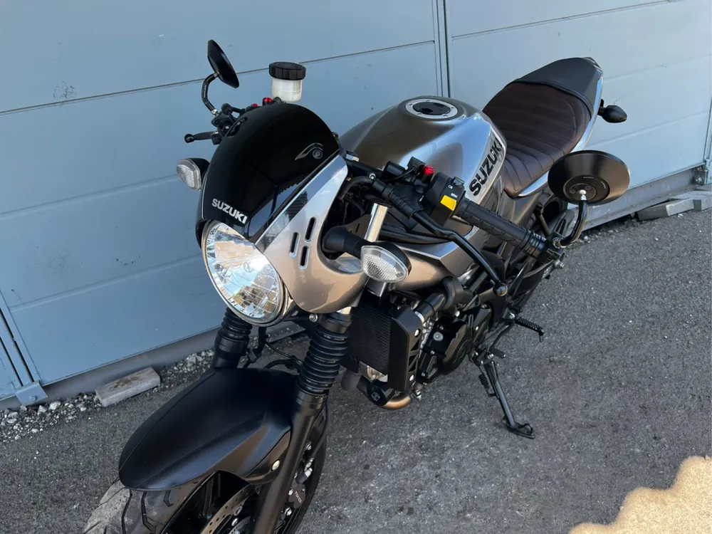 Suzuki SV650 2021, серебристый, фото 9