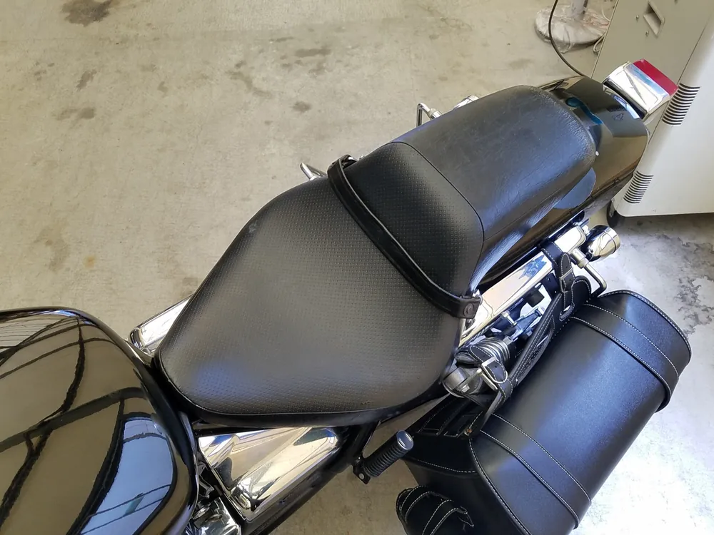 Honda Shadow Slasher 2000, чёрный, фото 10