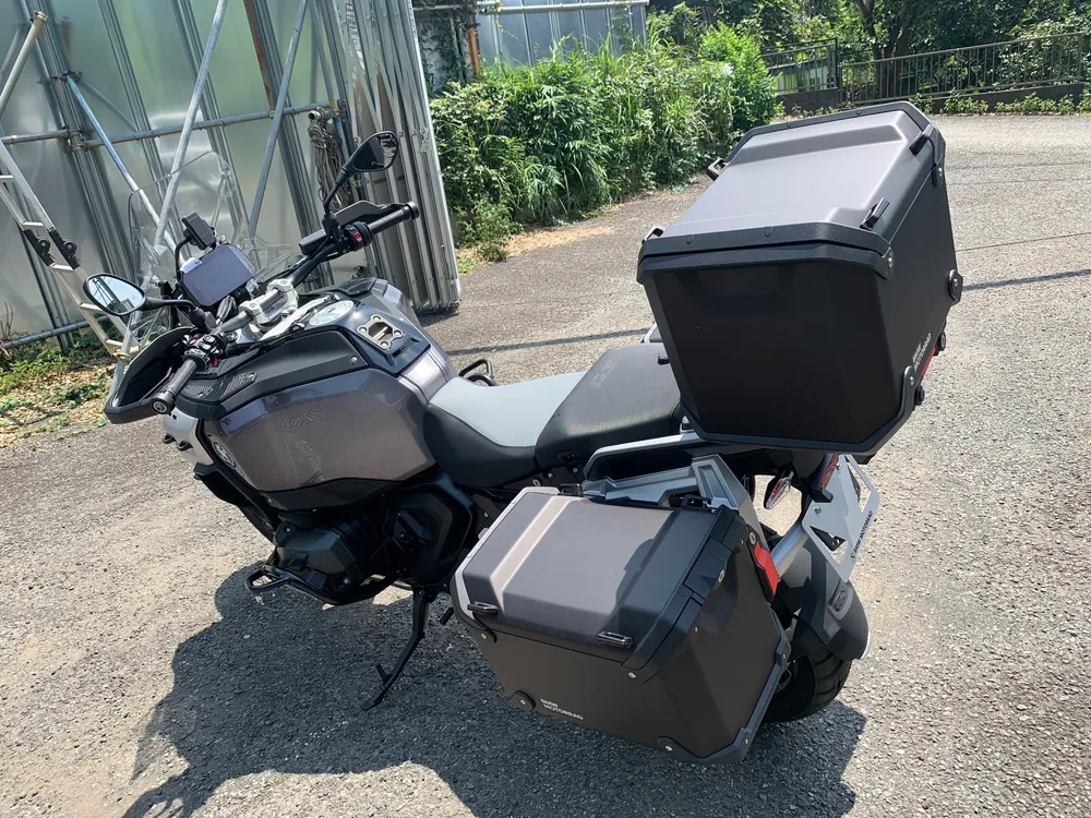 BMW R1300GS ADV 2026, серый, фото 4
