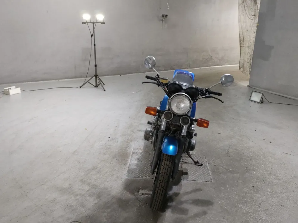 Honda CB750FB 1983, white / blue, фото 3
