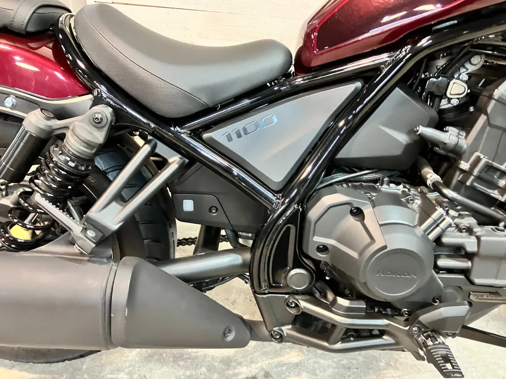 Honda Rebel 2021, w red, фото 13