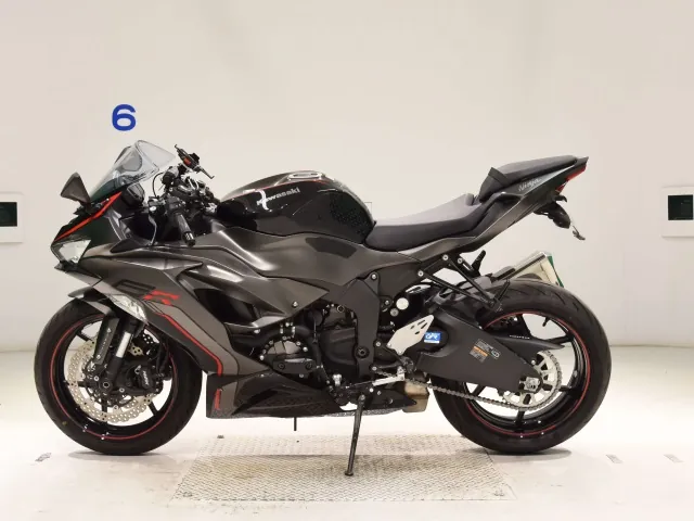 Kawasaki ZX-6R 2022, black | gunmetal, фото 2