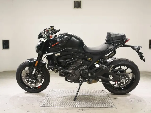 Ducati M937+ 2022, matt black, фото 2