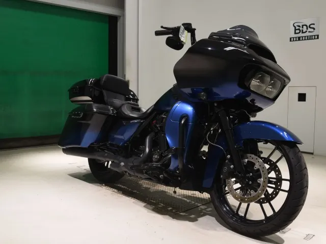 Harley-Davidson FLTRXSE1920CVO 2018, black | navy blue, фото 3