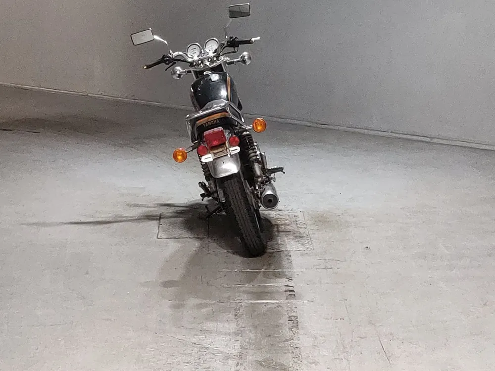 Yamaha SR400 1998, чёрный, серый, фото 4
