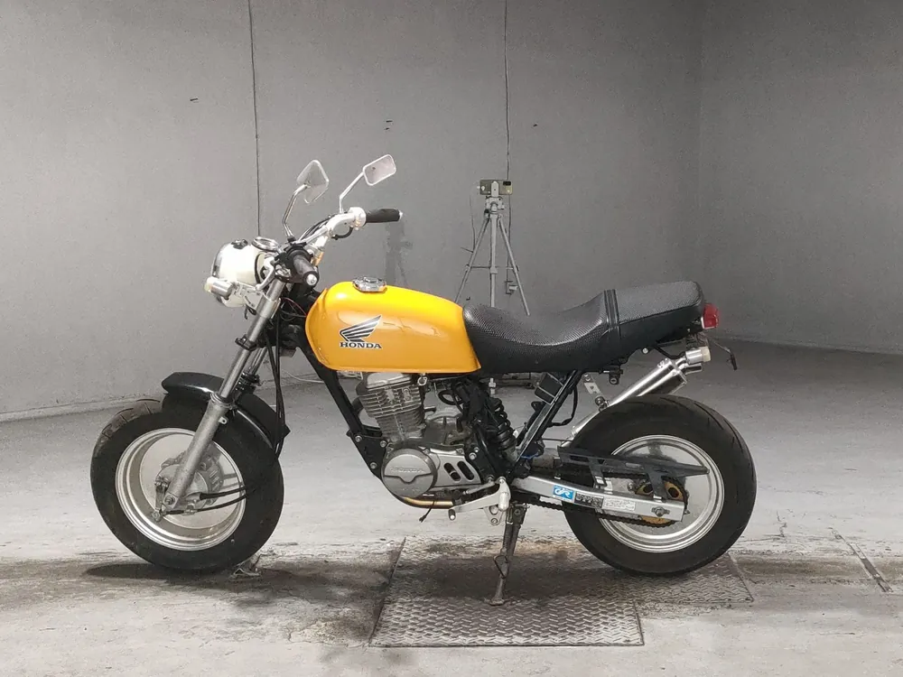 Honda APE 100, оранжевый, фото 2